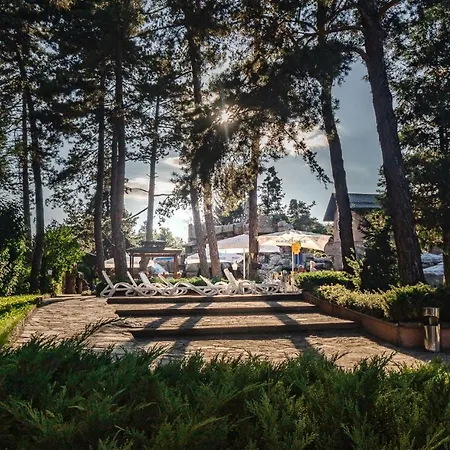 Dvoretsa Hotel